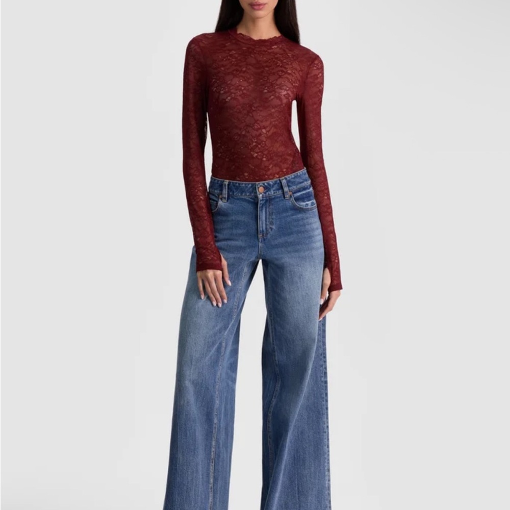 Alice + Olivia NWT Burgundy Lace Bodysuit Size Women’s Medium